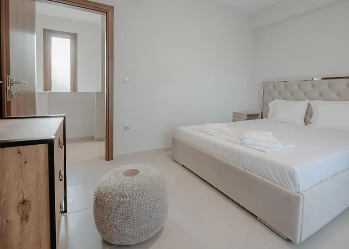Callisto Private Pool Villa, Pefkochori