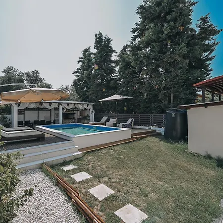 Callisto Private Pool Villa,