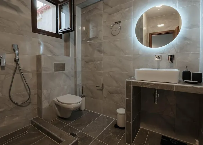 Callisto Private Pool Villa,