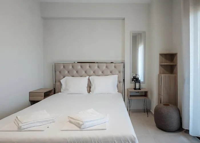 Callisto Private Pool Villa, וילה *